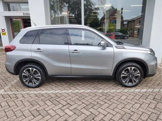 Suzuki Vitara 1.5 HYBRID STYLE AUTOMAAT  Adaptive Cruise | Dodehoeksensoren | Keyless / 7