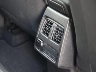 Renault Captur 1.0 TCe 90 Zen | Trekhaak | Apple Carplay | All-seasonbanden / 32