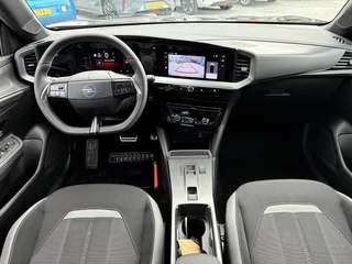 Opel Mokka 1.2 Turbo 145Pk Hybrid GS Automaat | Climate control | Achteruitrij Camera | Elektrisch Pakket | Apple Carplay/Android Auto | Cruise control | Verwarmbaar stuurwiel | 17"LM-Velgen / 41