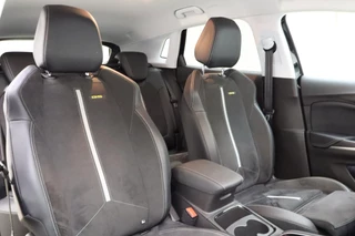 Opel Grandland 1.6 Turbo Plug-In Hybrid 300pk 4x4 GSe | Navigatie | Camera | Comfort stoelen | Elektrische achterklep | Stoel- en stuurverwarming | Adaptive Cruise control | / 8