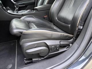 Opel Insignia 1.6 Turbo Cosmo 170 PK | OPC line pakket | 20" lichtmetalen velgen | Lederen bekleding | Nieuwstaat | ADVERTENTIE NAMENS PARTICUIERE RELATIE / 21