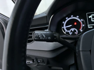 Škoda Scala 1.0 TSI 110pk Ambition App-Connect Parkeersensoren Cruise Control Airco / 21