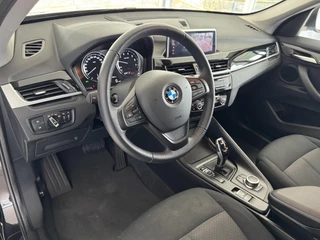 BMW X1 sDrive18iA High Executive | Cruise Control | Camera | Navigatie | Stoelverwarming | LM-Velgen | Climate Control | Elektrisch bedienbare Achterklep | PDC | LED Verlichting ( Vestiging - Vianen ) / 10