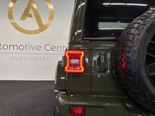 Jeep Wrangler Unlimited 4xe 380 Sahara PHEV | FACELIFT | EL. STOELEN / 20