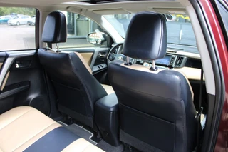 Toyota RAV4 2.5 HYBRID AWD EXECUTIVE Trekhaak / Leder / Schuif/kantel dak / A. klep elctr. / 29