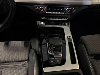 Audi Q5 50 TFSI e S-Line Quattro Competition Pano Trekhaak / 16