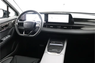 Omoda 5 EV Premium 61 kWh *DEMO* - Full Options! - Stuur-/stoelverwarming - Draadloze Apple Carplay of Android Auto - Schuif-/kanteldak - 7 jaar of 150.000km Fabrieksgarantie / 29