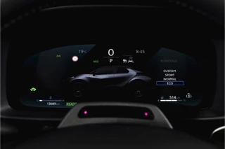 Toyota C-HR 1.8 Hybrid 140 Dynamic  | Dig. Cockpit | Adapt. Cruise | Winterpakket | PDC | Camera | NAV + App. Connect | ECC | DAB | LM 18" | 2989 / 37