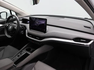 Škoda Enyaq iV 60 180 Pk | Panoramadak | Crystal Light LED | Stuur- en Stoelverwarming | Privacy Glass | Camera | 21 Inch / 42