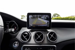 Mercedes-Benz GLA 180 Business Solution AMG | NL Auto | 19" | Camera / 25