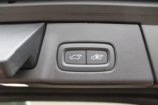Volvo V90 2.0 T8 Plug-in hybrid AWD Ultimate Dark  | Panoramadak | Head-Up | H/K | Memory / 35
