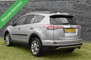Toyota RAV4 2.5 Hybrid AWD Executive 1650KG TREKGEWICHT! LEDER/LED/NAVI/ETC.! / 4