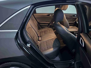 Kia Ceed 1.0 T-GDi 100pk Design Edition| Navigatie | Camera | Stoel/Stuur Verwarming | JBL! / 14