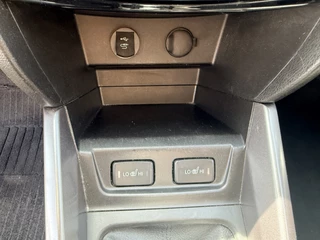 Suzuki Vitara 1.4 Boosterjet Select Smart Hybrid  | Trekhaak | Apple/Android | Adapt. Cruise | Camera | Stoelverwarming / 31