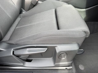 Audi Q3 45 TFSI e S edition I INCL. € 850,00 AFL.KOSTEN + BOVAG GARANTIE / 43