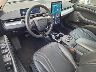 Ford Mustang Mach-E RWD 75 kWh Soh 93.5% Technology Pack Memory Pano.dak 360° B&O LEER / 22