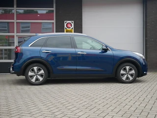 Kia Niro 1.6 GDi Hybrid DynamicLine Camera| Trekhaak| Navi+BT / 13