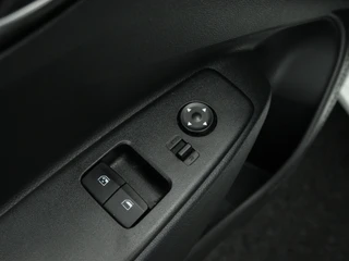 Hyundai i10 1.0 Comfort Carplay Navigatie | Airco | Cruise control / 19