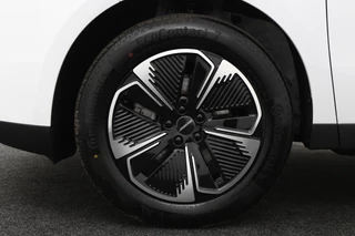 Jaecoo 5 EV Exclusive 61 kWh *DEMO* - Glazendak - Premium Soundsystem - Adaptief Cruisecontrol - Stoel/Stuurwiel verwarming - Electrische Kofferklep - - 7 Jaar Fabrieksgarantie - 405 KM WLTP / 16