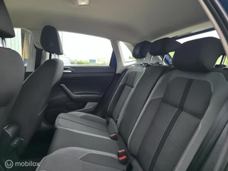 Volkswagen Polo 1.0 TSI R-Line / Navi / Camera / Carplay / 10