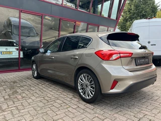 Ford Focus 1.0 EcoBoost Titanium Business  | Keyless | Cruise | Trekhaak | Camera | Stoel/Stuurverw. | B&O | / 6