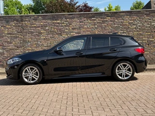 BMW 1 Serie 118I M-Sport Automaat Navi LED 50 Jahre Cruise / 9