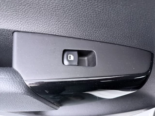 Kia Picanto 1.0 DPi DynamicLine  - Airco - Lichtmetalen velgen - Camera - AppleCarplay - Android Auto Fabrieksgarantie tot 06-2031 of 150.000km / 35