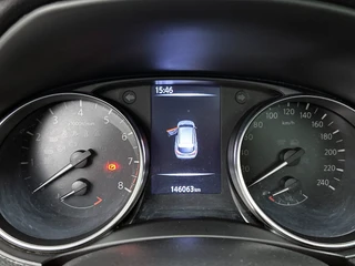 Nissan QASHQAI 1.2 N-Connecta Cruise control | Navigatie | 360° camera | Panoramadak | Parkeersensoren / 16