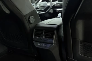 Peugeot 5008 1.2 PureTech GT-Line Avantage 130 PK | Automaat | 7-Zits | Camera | Cruise Control | DAB+ | Lederen Stuurwiel | Mirror Screen | Bluetooth | Getinte ramen | 1e eigenaar / 16