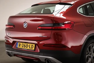 BMW X4 xDrive20i X-Line High Executive | PANORAMADAK | HEAD UP | STUURVERWARMING | TREKHAAK | 19" / 29