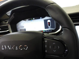 Lynk & Co 01 1.5 PHEV BlackEdition NAVI/360CAM/SCHUIFDAK/LED/20"LMV! / 21