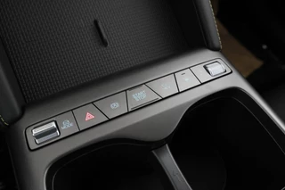 BYD ATTO 2 1.5 DM-i Active  Plug in!, Voorraad, Nieuw / 33