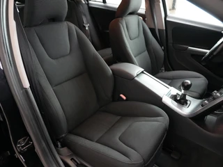 Volvo S60 1.6 T3 Kinetic ✅All Season✅Navi✅Clima✅Parkeersens✅ / 7