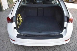 Skoda Octavia Combi 1.4 TSI iV PHEV Business Ed. | Head-UP | Black Pack | / 12