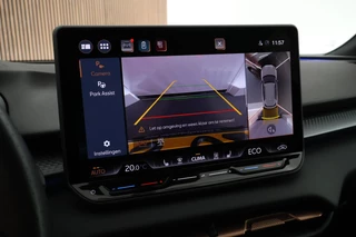 CUPRA Terramar 1.5 TSI e-Hybrid 272pk VZ Performance 360Camera HUD Sennheiser Memory Panoramadak Leder Keyless Navigatie / 5
