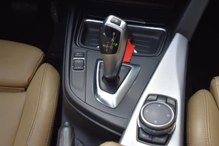 BMW 3-serie 316i M-SPORT ECC PANODAK LEDER LMV / 26