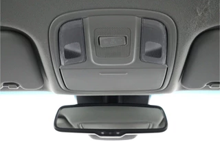 Kia Niro 1.6 GDi Hybrid DynamicLine  - Automaat - Trekhaak - Achteruitrijcamera - Navigatie - Cruise Control - Climate Control - 12 maanden bovag garantie / 65