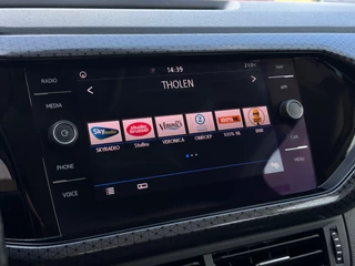 Volkswagen T-Cross 1.0 TSI Style * Virtual Cockpit * Stoelverwarming * Carplay / 7