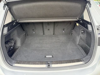 BMW X1 xDrive20i High Executive  | Afn. trekhaak | Pano | LED | Leder | Sportstoelen | Apple/Android | Stoelverwarming / 81