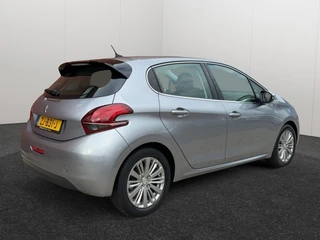 Peugeot 208 1.2 PureTech BlueLease Allure Navigatie Clima Velgen / 28