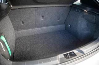 Volvo V40 1.6 T3 Summum 1e Eig|Ori .NL|Leder|Camera|Navi|Trekhaak / 25