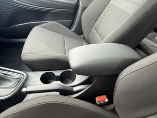 Hyundai Bayon 1.0 T-GDI Premium  | LED | Keyless | Apple/Android | DAB | PDC met Camera | Stoelverwarming V+A / 25