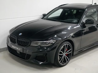 BMW 3 Serie Touring M340i xDrive Panoramadak | M-Stoelen | Harman Kardon | CoPilot / 39