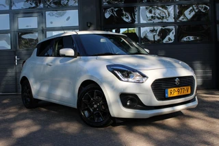 Suzuki Swift 1.2 STIJL SMART HYBR **NL-Auto** Camera / Apple Carplay / Android / 7