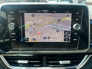 Volkswagen T-Roc 2.0 TSI 4M. R-L BNS AUTOMAAT / 8
