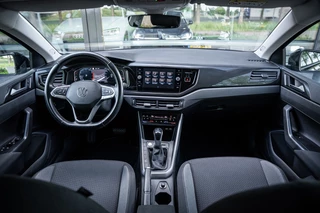 Volkswagen Polo 1.0 TSI 110pk Business | Beats | Keyless | Trekhaak | Led koplampen| Cruise control | Camera | Parkeerhulp | / 41