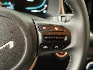 Kia Stonic 1.0 T-GDi MHEV DynamicPlusLine  - Apple/Android Carplay - Navigatie - Cruise Control - Stoel/Stuurverwarming - Lichtmetalen Velgen - Fabrieksgarantie t/m 28-01-2032 / 29