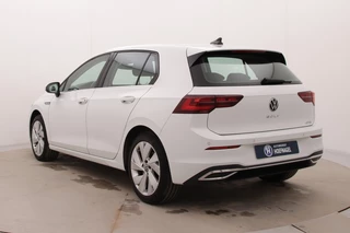 Volkswagen Golf 1.5 eTSI Style | Adaptive Cruise | Navi | Stoel-/Stuurverwarming | CarPlay | / 7