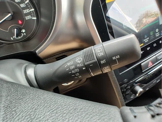 Suzuki Vitara 1.4 BOOSTERJET SMART HYBRID SELECT  Keyless | Camera | Stoelverwarming | Navi / 29
