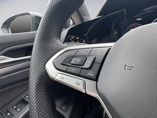 Volkswagen Golf 1.5 eHybrid GTE 272pk / 360 Cam / 5J Garantie / HUD / Black Style / 20